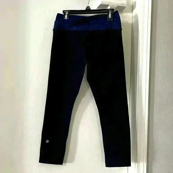lululemon athletica Pants - Mid rise Lululemon legging